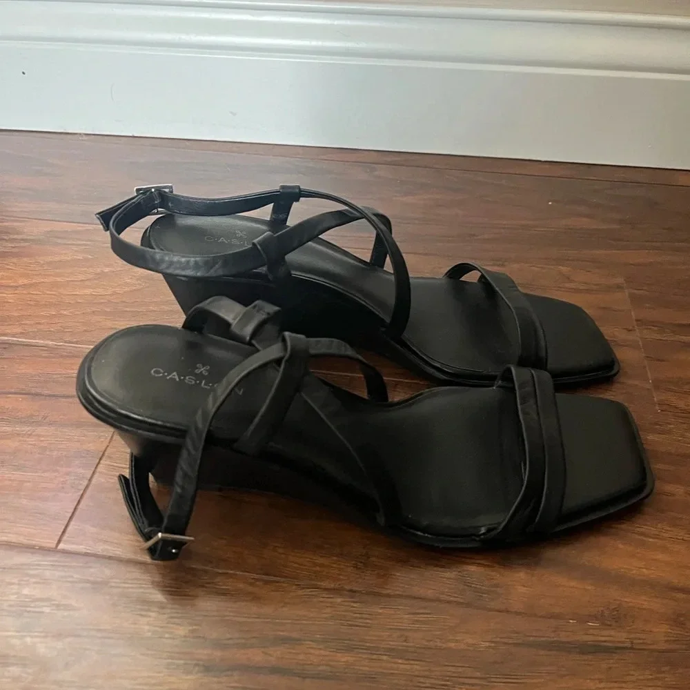 Nordstrom Caslon Square Toe Wedge Sandal in Black NWOT-Size 8